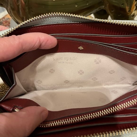 Kate Spade BiColor LeatherZip AroundWallet.LightBlue& Burgundy.GoldHardware.EUC. - Picture 5 of 5
